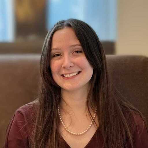 Caitlin Petro